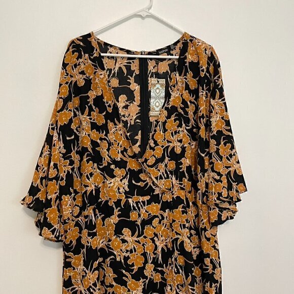 NEW NWT BOOHOO Plus Size Floral Wrap Skater Dress Black Brown Surplice Boho Knee - Picture 4 of 15